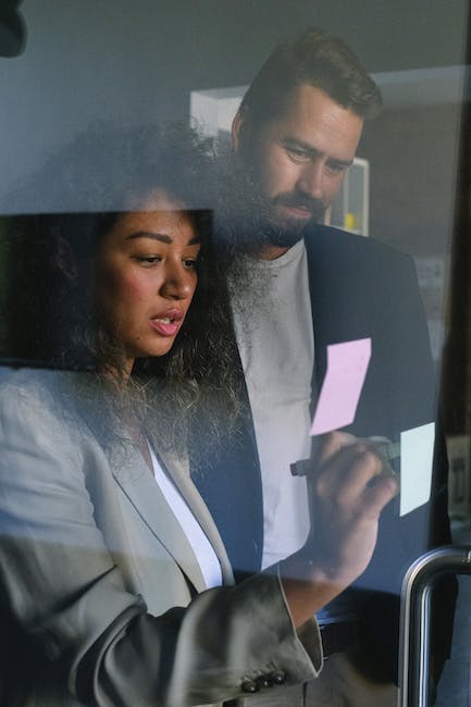 Communicating Corporate Strategy: Engaging Employees and Stakeholders